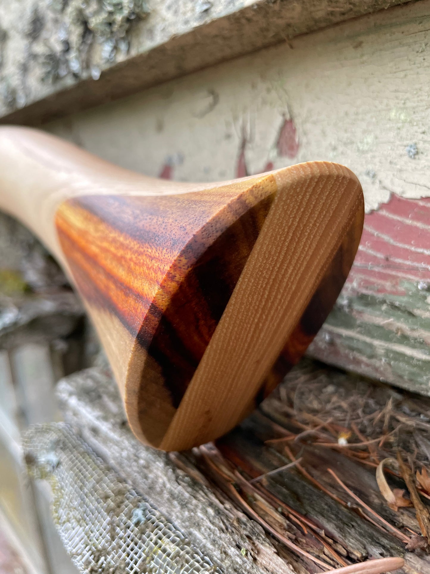 Plumb 3-2 Hickory handle canary palm swell