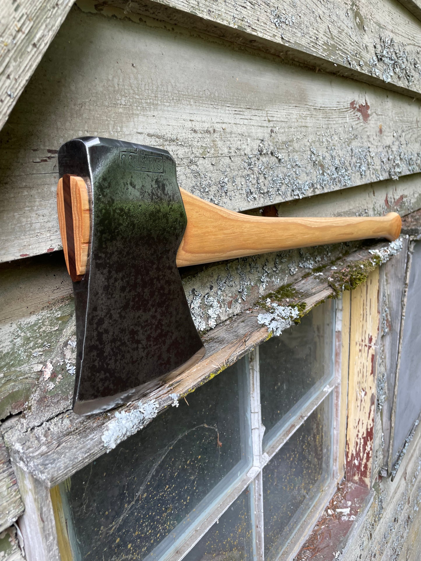 Collins Rockaway Pattern - 26" Hickory handle with Walnut Wedge