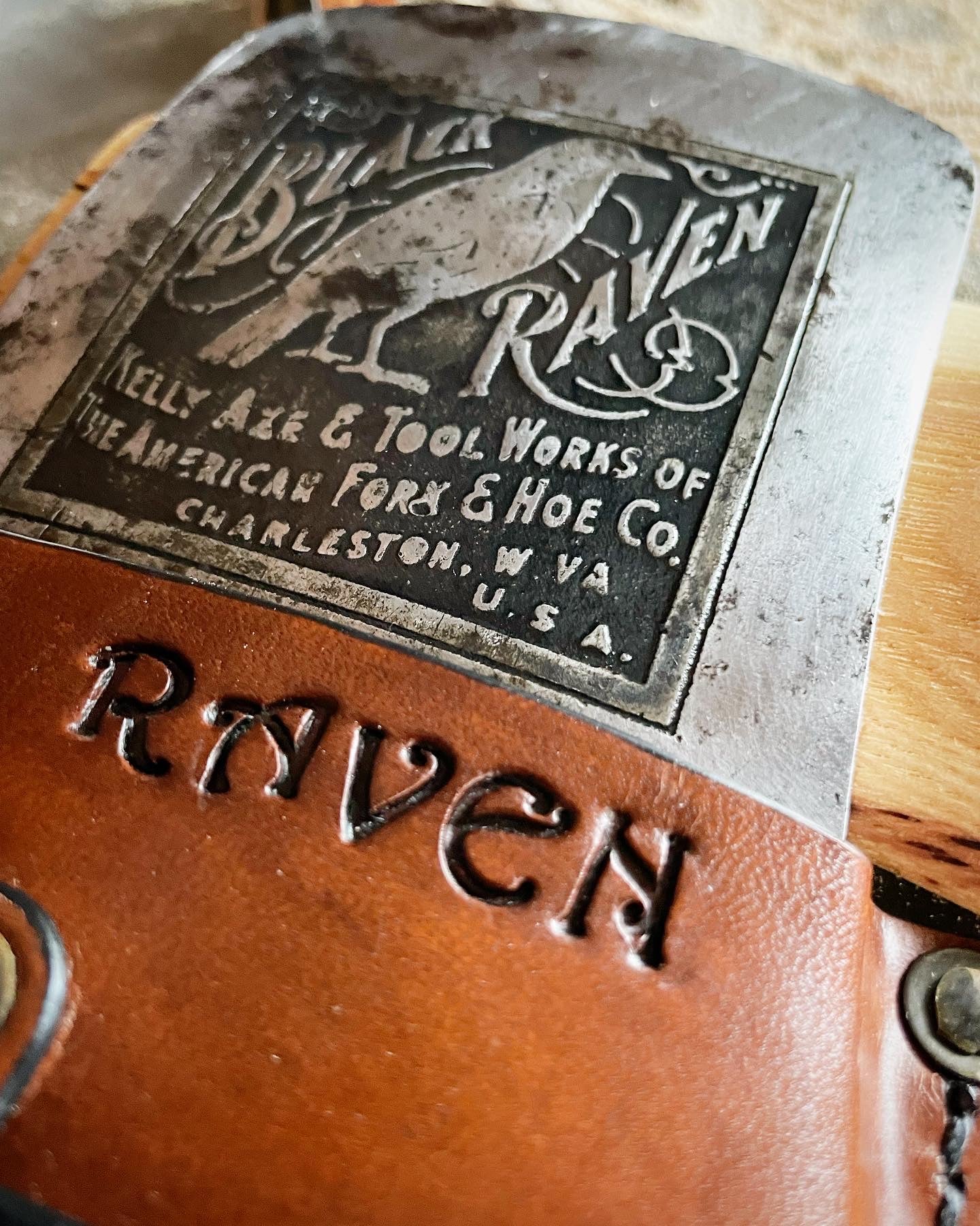 Kelly Black Raven - Michigan Pattern