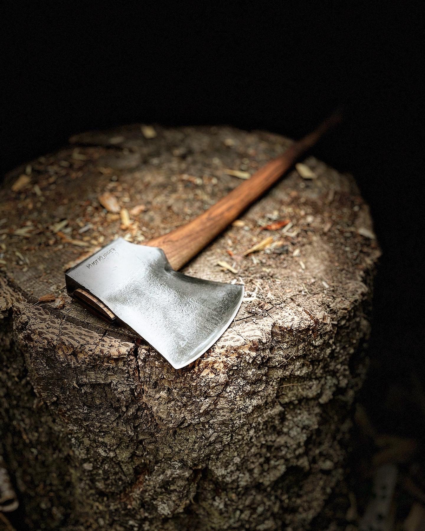 Stained Hickory Handle with wenge palm swell