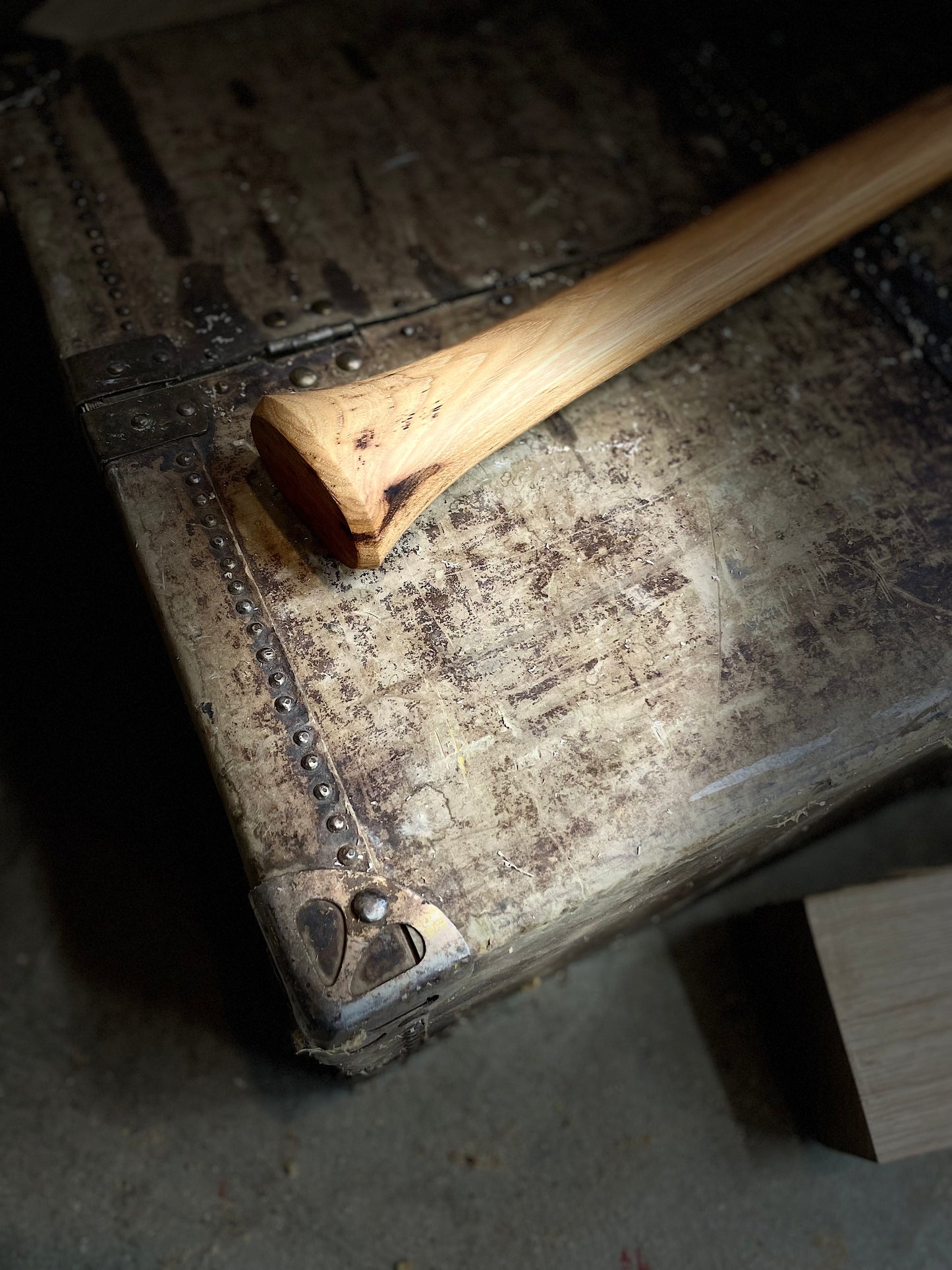 Kelly True Temper Rafter - Pitted - Hickory Handle